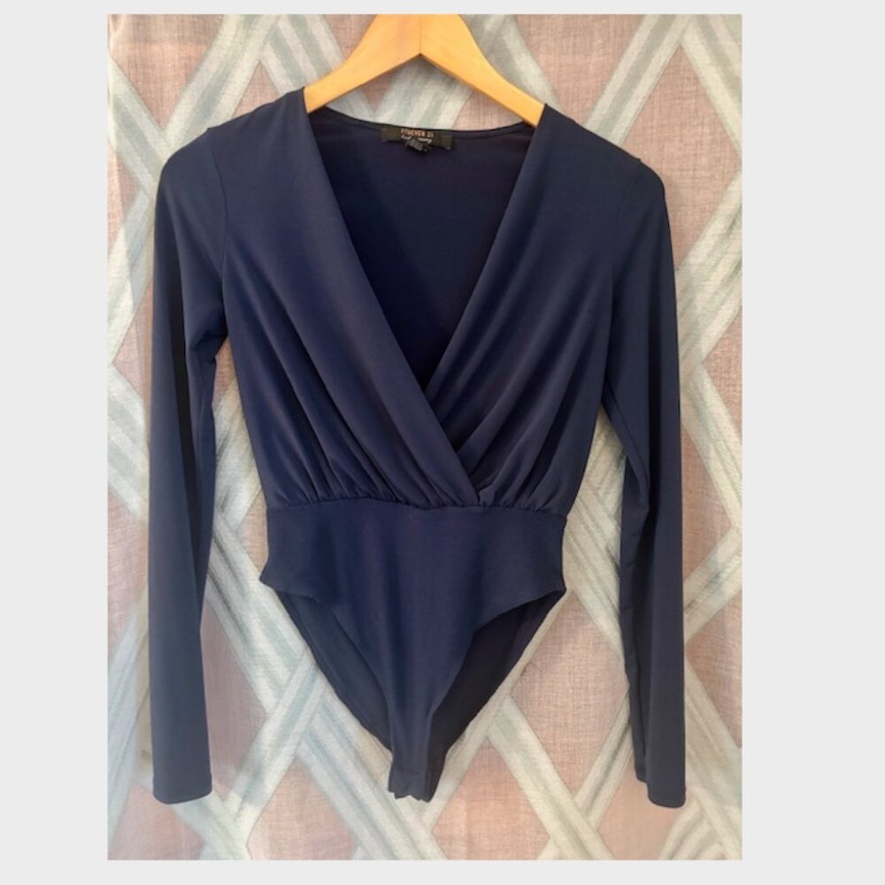 V Neck Navy Long Sleeved Criss Crossed Stretchy Bodysuit Top Forever 21